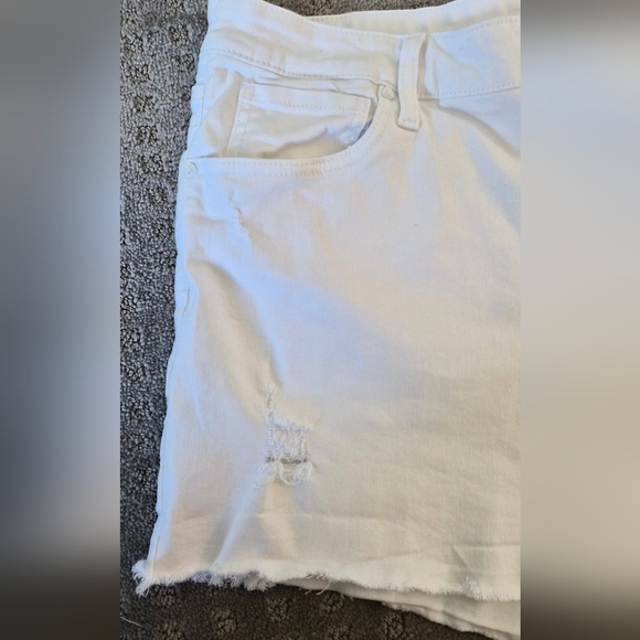 KUT From the Kloth Gigi White High Rise Distressed Denim Shorts Women’s 18 - Picture 8 of 10